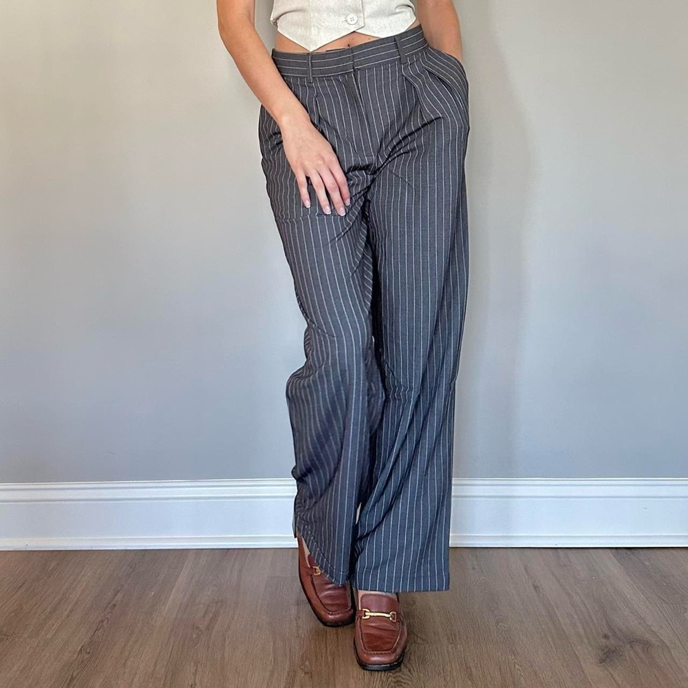 Bailey/44 Pinstripe Charcoal Dress Pants Trousers